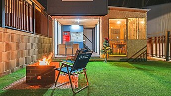 Ganghwado Haeideun dog Glamping