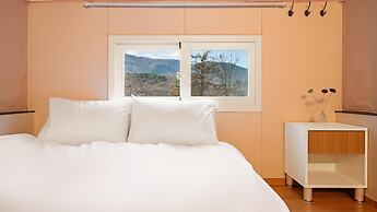 Ganghwado Haeideun dog Glamping