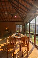 Amã Stays & Trails Lily Pad , Kumarakom