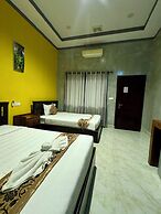 Golden Bakong Boutique