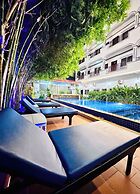 Golden Bakong Boutique