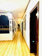 Golden Bakong Boutique