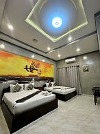 Golden Bakong Boutique