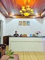 Golden Bakong Boutique