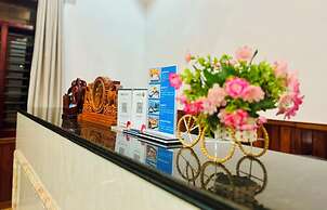 Golden Bakong Boutique