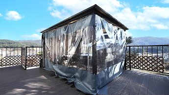 Gapyeong Pinetree Kids Pool Villa