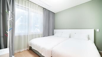 Gapyeong Pinetree Kids Pool Villa