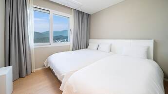 Gapyeong Pinetree Kids Pool Villa