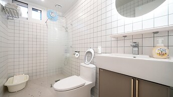 Gapyeong Pinetree Kids Pool Villa