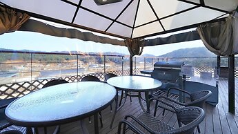 Gapyeong Pinetree Kids Pool Villa