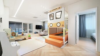 Gapyeong Pinetree Kids Pool Villa