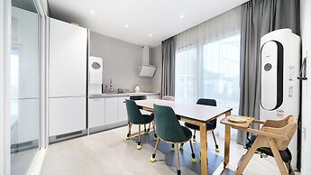 Gapyeong Pinetree Kids Pool Villa