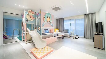 Gapyeong Pinetree Kids Pool Villa