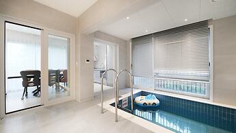 Gapyeong Pinetree Kids Pool Villa