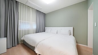 Gapyeong Pinetree Kids Pool Villa