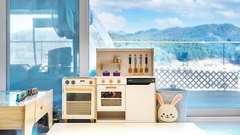 Gapyeong Pinetree Kids Pool Villa