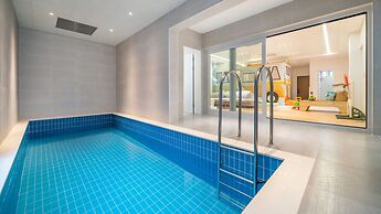 Gapyeong Pinetree Kids Pool Villa