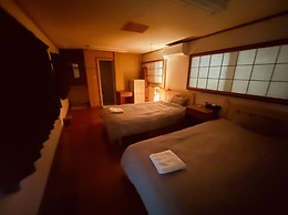 Starlight Hostel Endeavour