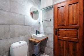 Villa With Spacious Garden in Sapanca