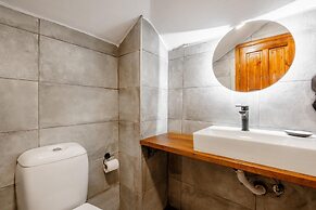 Villa With Spacious Garden in Sapanca