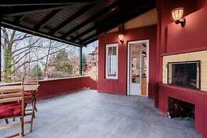 Villa With Spacious Garden in Sapanca