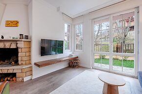 Villa With Spacious Garden in Sapanca