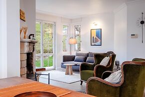 Villa With Spacious Garden in Sapanca