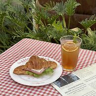 Palette Collect's Boutique Hotel Ha Long