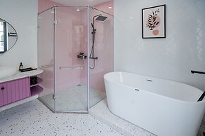 Palette Collect's Boutique Hotel Ha Long