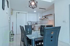 reStary Blue Game Themed Homestay