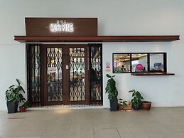 reStary Blue Game Themed Homestay