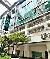 reStary Blue Game Themed Homestay