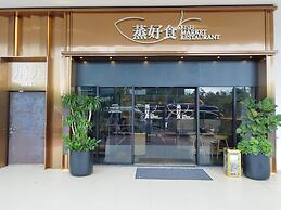 reStary Blue Game Themed Homestay