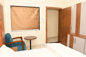 Hotel Govardhan Inn