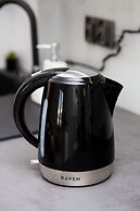 Modern Studio for Two by Renters