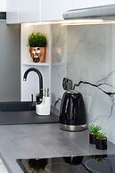 Modern Studio for Two by Renters