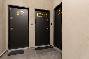 Modern Studio for Two by Renters