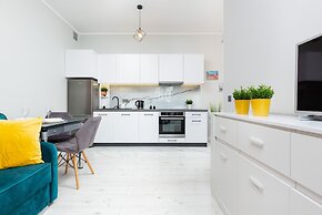 Modern Studio for Two by Renters