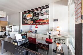 OYO 93433 Bunk Bed Bali