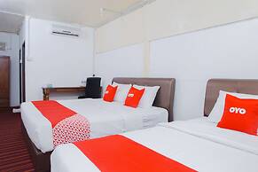 OYO 90037 The 7 Lodge Tambunan