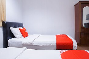 OYO 90037 The 7 Lodge Tambunan