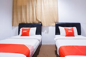 OYO 90037 The 7 Lodge Tambunan