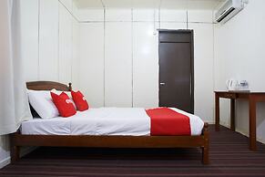 OYO 90037 The 7 Lodge Tambunan