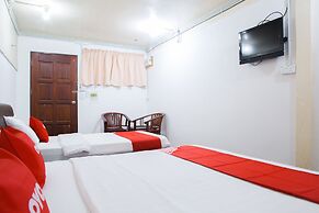 OYO 90037 The 7 Lodge Tambunan