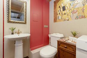 Dream Studio With Mezzanine by Renters