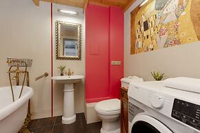 Dream Studio With Mezzanine by Renters