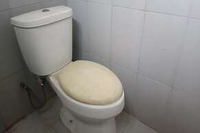 OYO 93425 Homestay Anisa