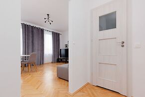Apartment for 5 People by Renters