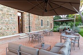 Villa Svetoni Wine Resort