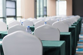 Holiday Inn Express Bazhong Center by IHG